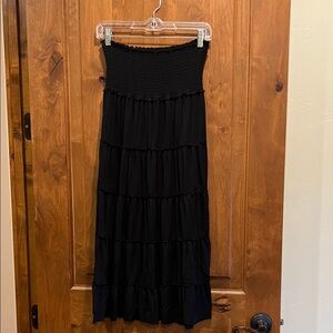 Old Navy Black Tiered Skirt/Dress XS